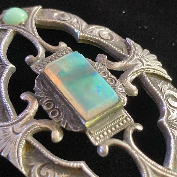 Antique silver and boulder opal pendant - Picture 9 of 14